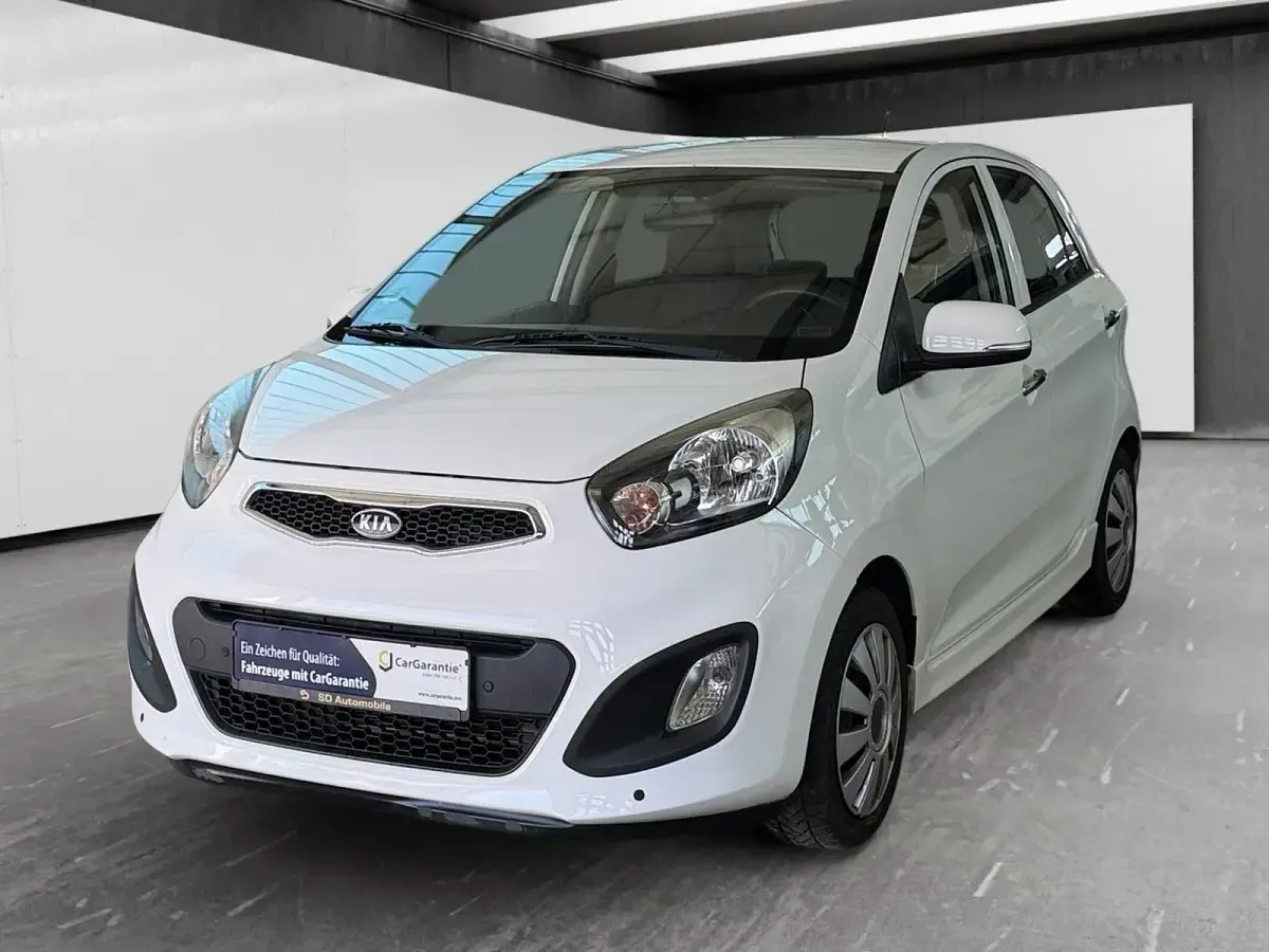 Gebraucht Kia Picanto Spirit 86 PS (63 kW) 2012 Weiß Kleinwagen