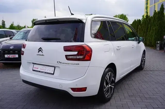 Used Citroën C4 2020 White Minivan