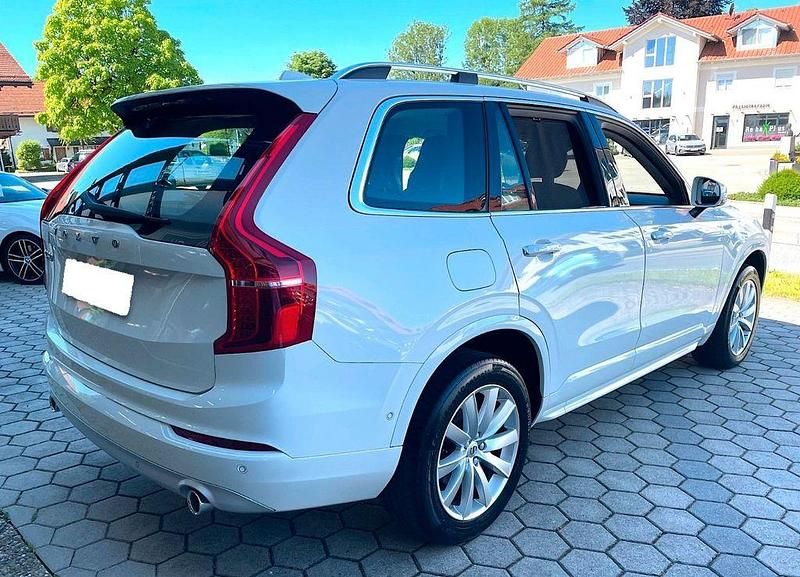 Gebraucht Volvo XC90 Momentum 235 PS (172 kW) 2018 Weiß SUV