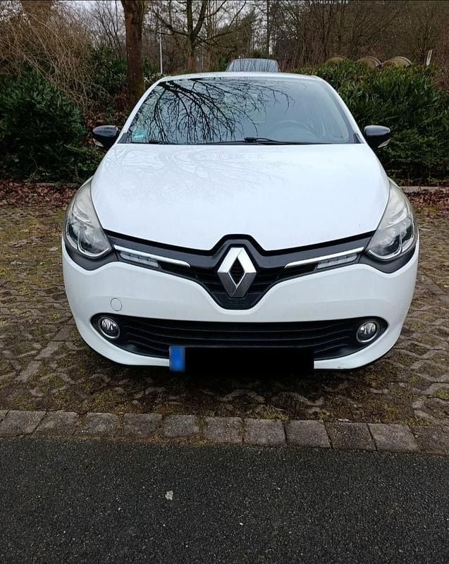 Gebraucht Renault Clio IV Initiale Paris 73 PS (53 kW) 2014 Weiß Kleinwagen