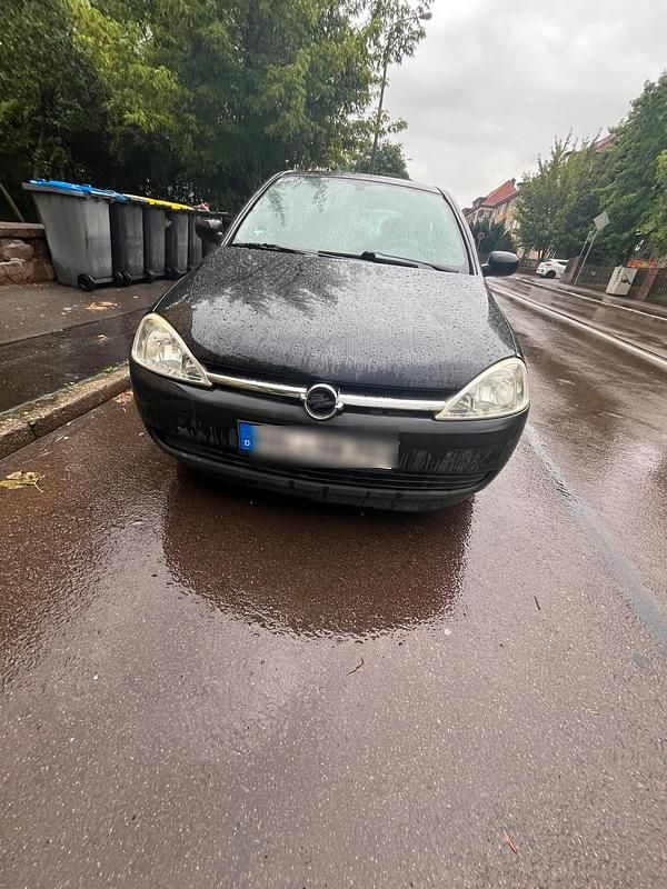 Schwarz Gebraucht 2003 Opel Corsa Kleinwagen | 350 € (Superpreis) - Bild 1/4