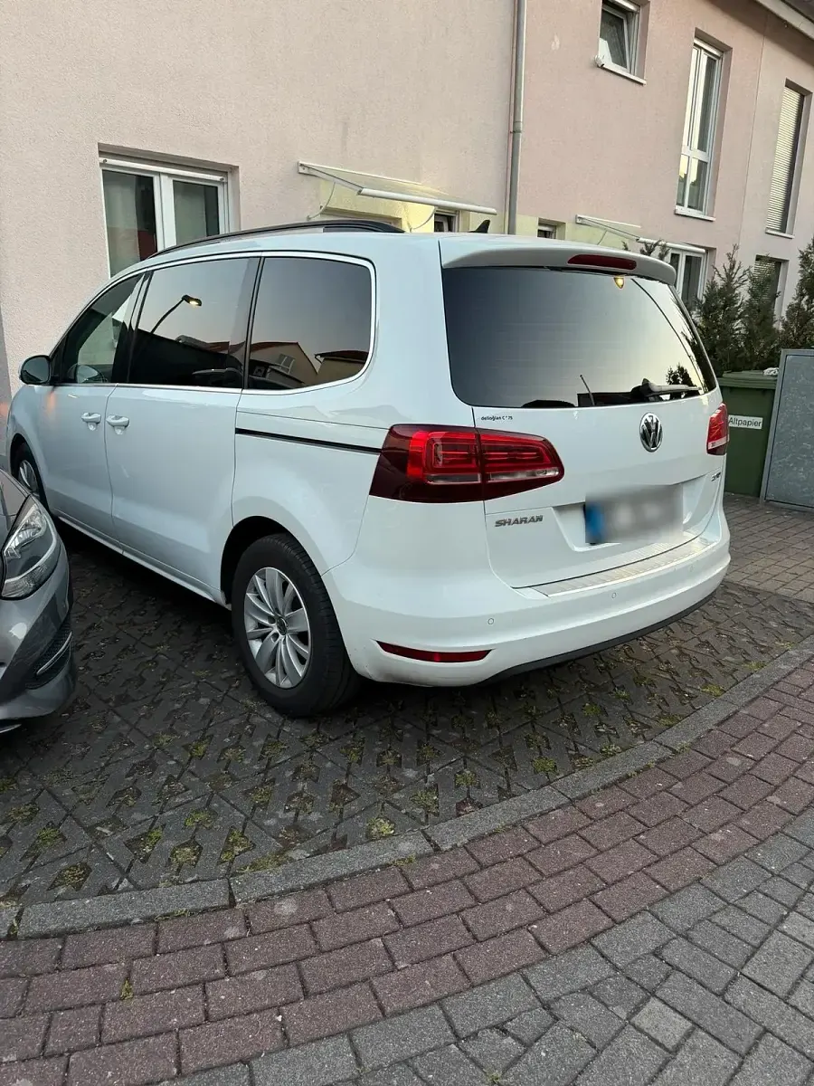 Gebraucht VW Sharan 150 PS (110 kW) 2015 Weiß Van / Kleinbus