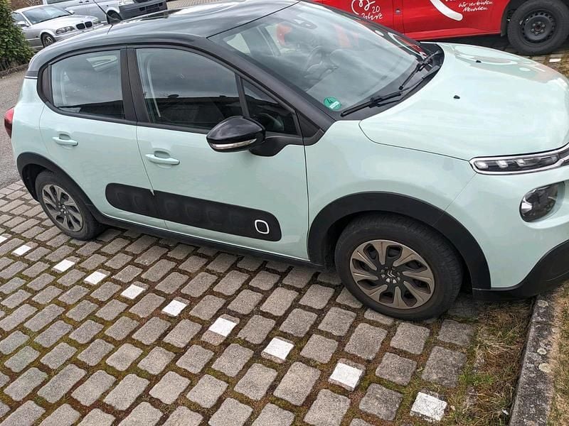 Gebraucht Citroën C3 PureTech 82 PS (60 kW) 2018 Grün Kleinwagen