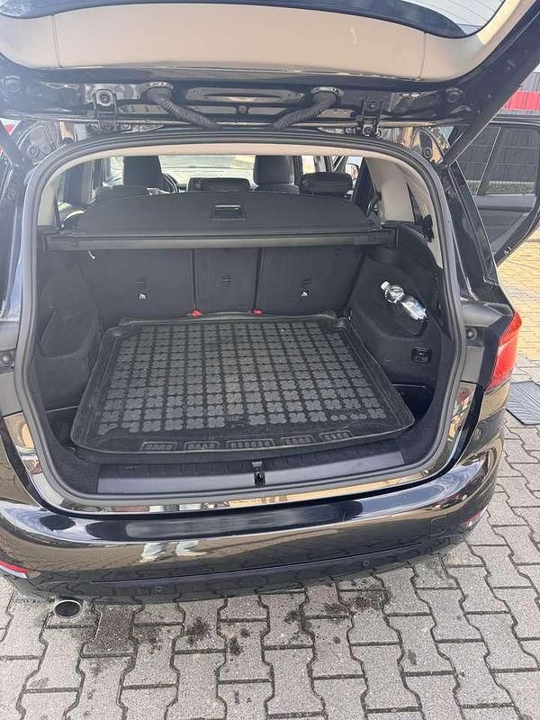 Gebraucht BMW 218 Sport Line 150 PS (110 kW) 2016 Kombi