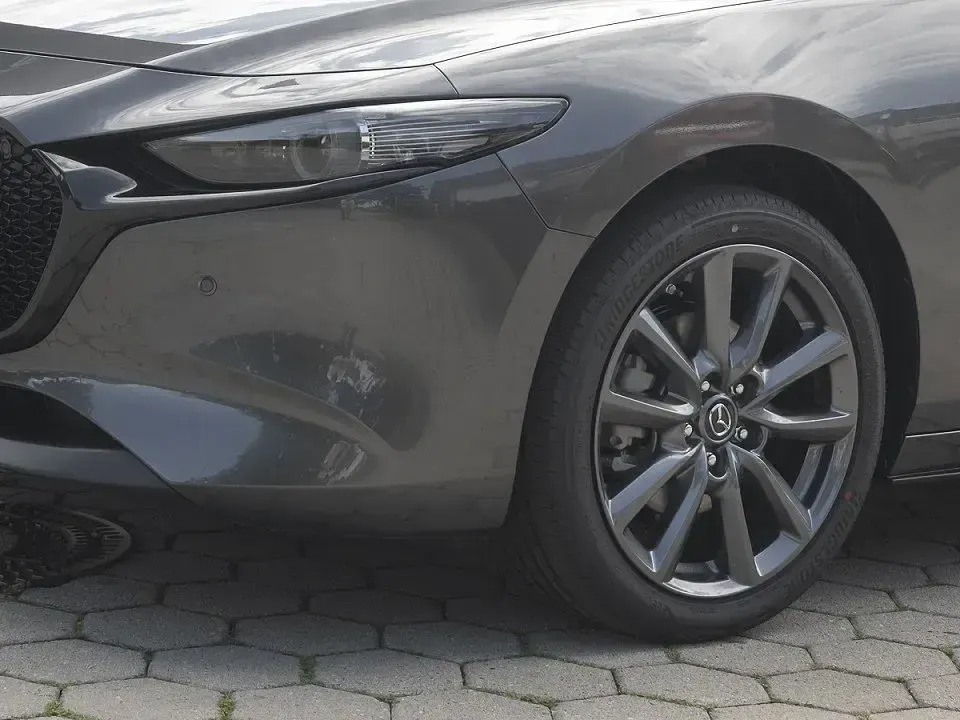 Gebraucht Mazda 3 Exclusive-Line 140 PS (102 kW) 2025 Grau Limousine