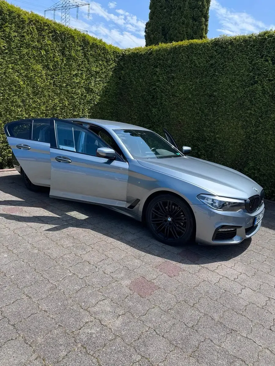 Gebraucht BMW 520 M Performance 190 PS (139 kW) 2017 Andere farben Limousine