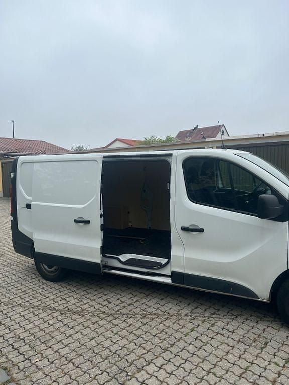 Gebraucht Renault Trafic 120 PS (88 kW) 2021 Weiß Van / Kleinbus
