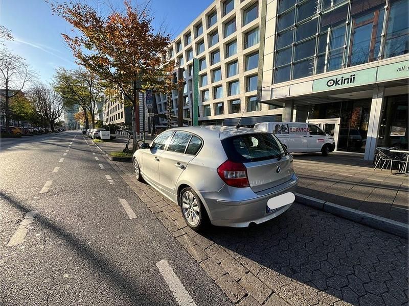 Gebraucht BMW 120 150 PS (110 kW) 2006 Grau Kleinwagen