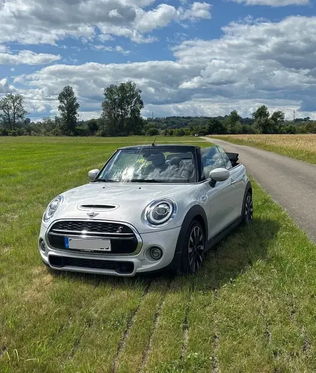 Gebraucht Mini Cooper S 192 PS (141 kW) 2019 Silber Kleinwagen