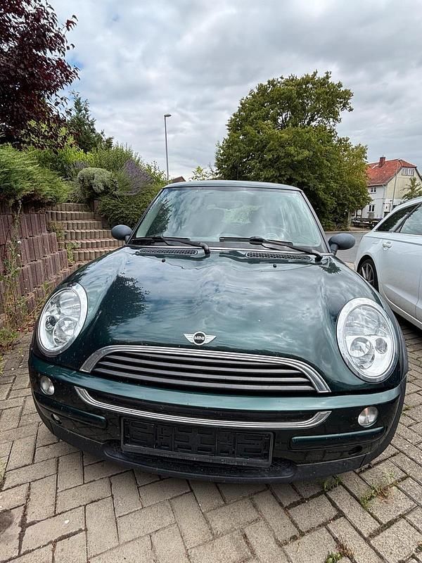 Grün Gebraucht 2002 Mini ONE Kleinwagen | 600 € (Superpreis) - Bild 1/4