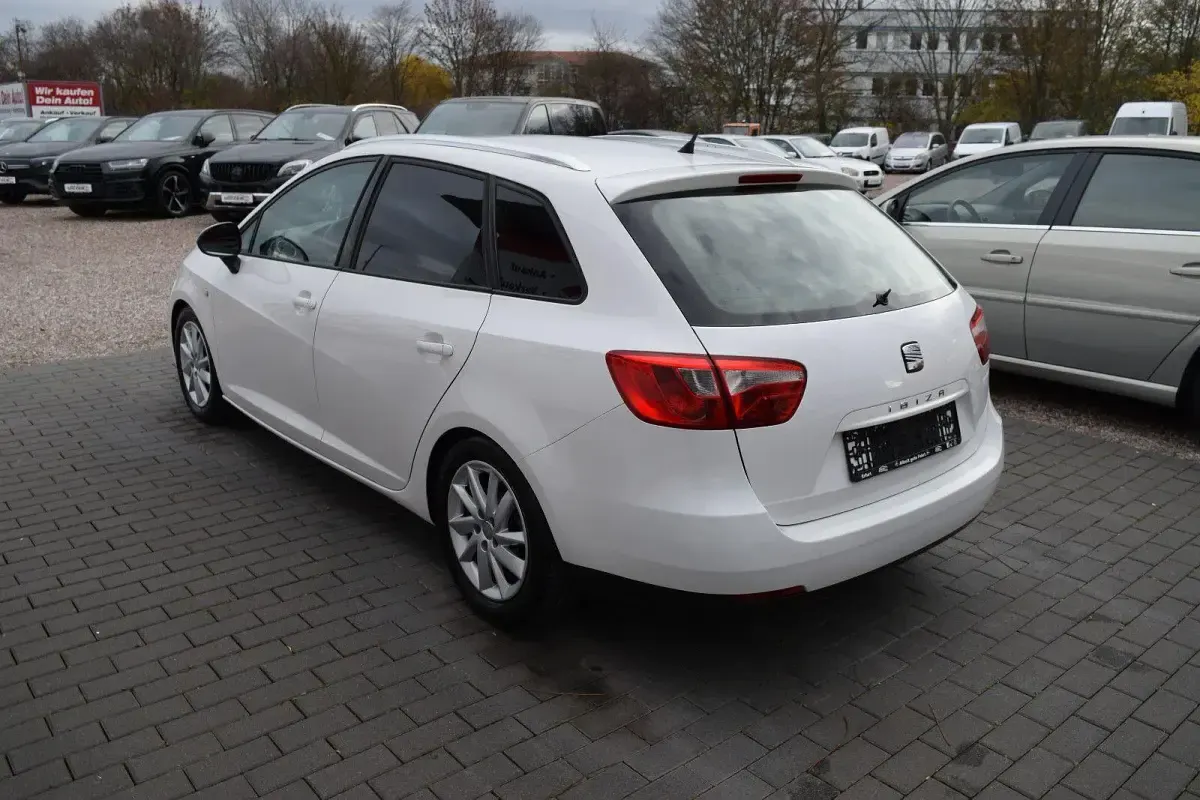 Gebraucht Seat Ibiza ST Style 105 PS (77 kW) 2013 Weiß Kombi
