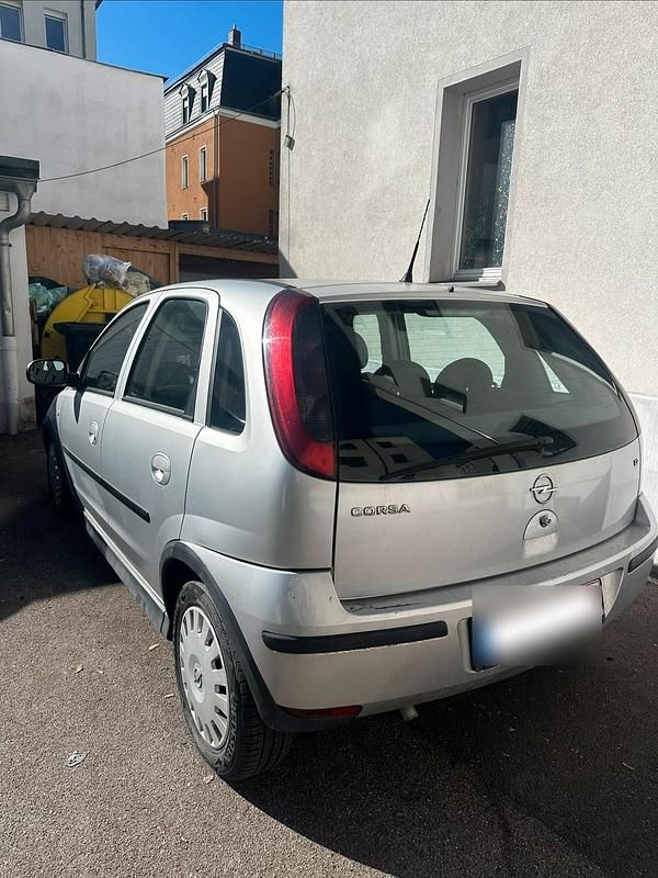 Gebraucht Opel Corsa 74 PS (54 kW) 2004 Kleinwagen