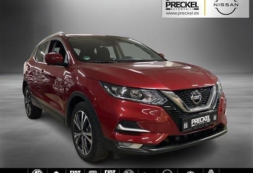 Gebraucht Nissan Qashqai Zama 158 PS (116 kW) 2021 New red metallic (metallic) SUV