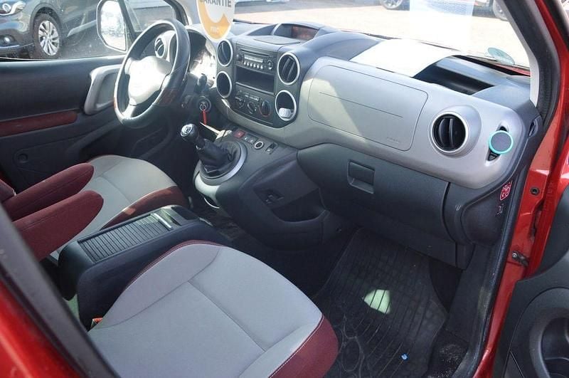 Gebraucht Citroën Berlingo 109 PS (80 kW) 2009 Rouge lucifer Van / Kleinbus