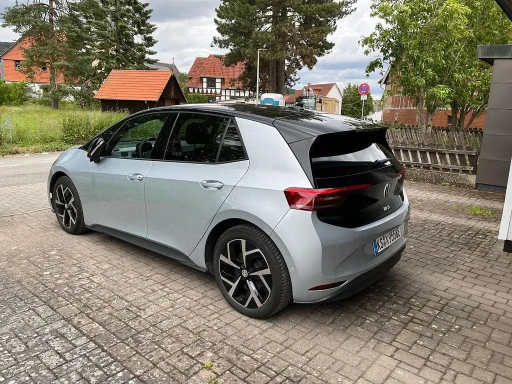 Gebraucht VW ID.3 Pro 150 kW (204 PS) 2025 Silber Kleinwagen