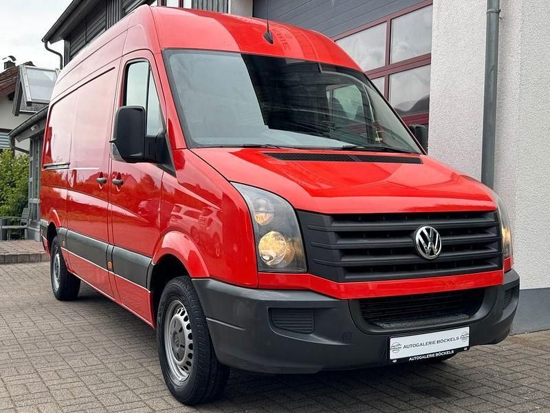 Rot Gebraucht 2013 VW Crafter Van | 9.970 € (Guter Preis) - Bild 1/4