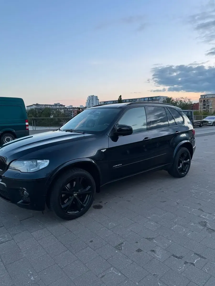 Gebraucht BMW X5 244 PS (179 kW) 2011 Schwarz SUV