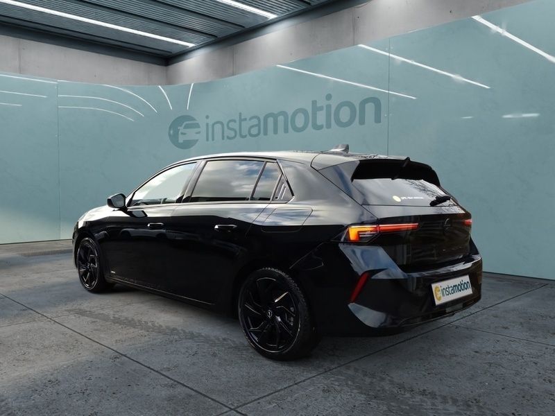 Gebraucht Opel Astra Ultimate 179 PS (131 kW) 2022 Schwarz Limousine