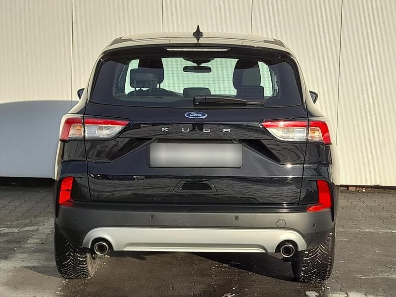 Gebraucht Ford Kuga 150 PS (110 kW) 2024 Metallic SUV