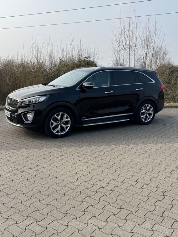 Schwarz Gebraucht 2015 Kia Sorento Platinum Edition SUV | 17.899 € (Etwas zu teuer) - Bild 1/4