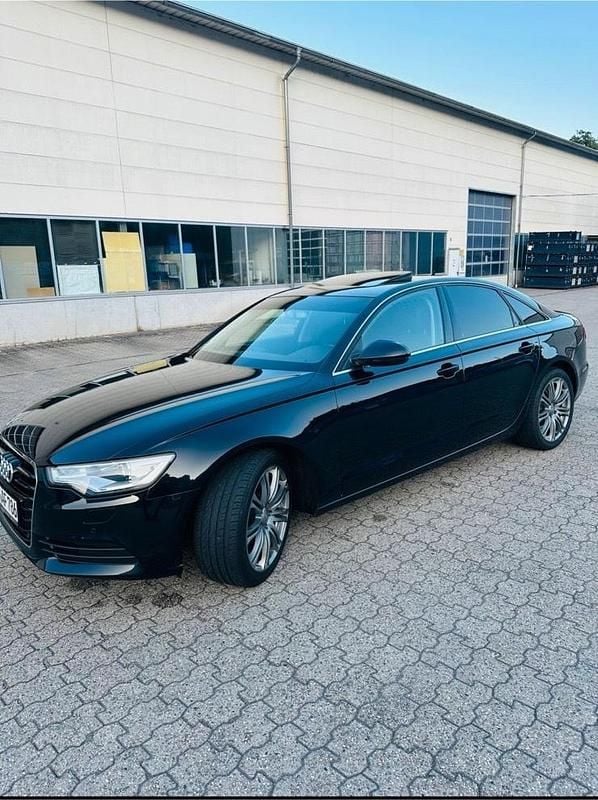 Schwarz Gebraucht 2014 Audi A6 Comfort Limousine | 14.999 € (Fairer Preis) - Bild 1/4