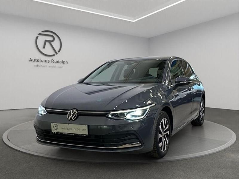 Gebraucht VW Golf VIII Active 150 PS (110 kW) 2022 Grau Limousine