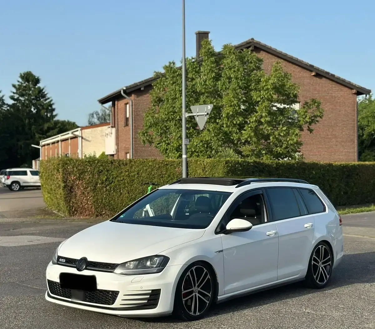 Gebraucht VW Golf VII GTD 184 PS (135 kW) 2016 Weiß Kombi
