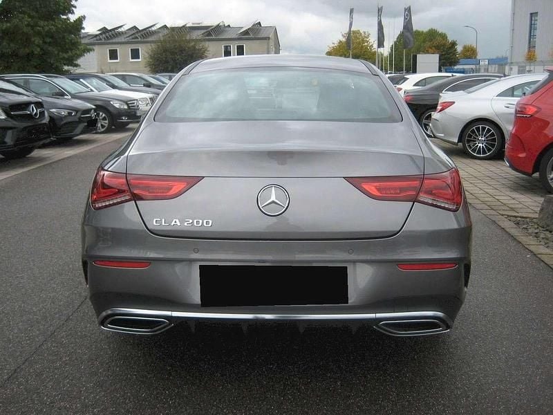 Gebraucht Mercedes CLA200 AMG line 163 PS (119 kW) 2023 Coupé