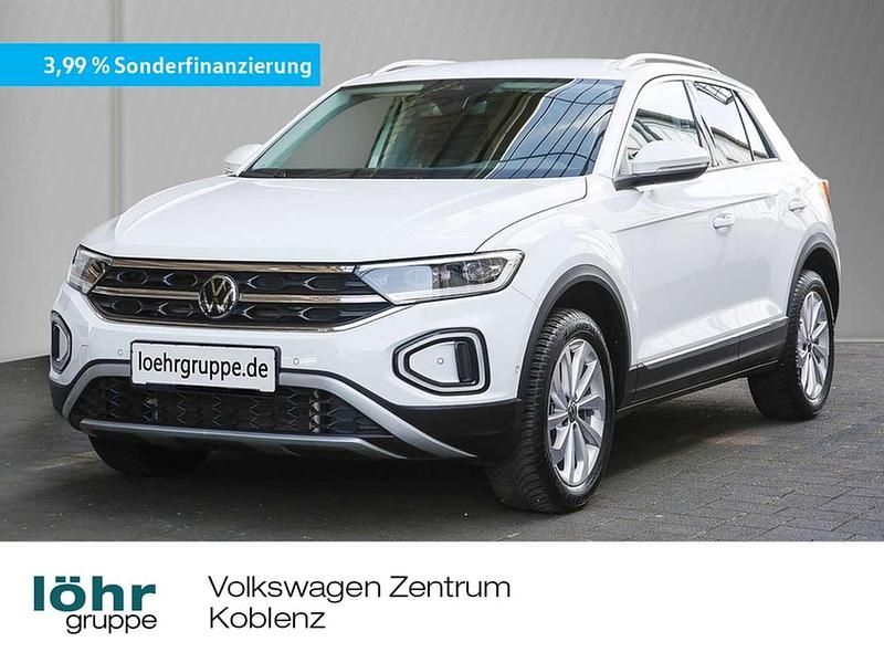 Pure white Gebraucht 2024 VW T-Roc Style SUV | 28.980 € (Fairer Preis) - Bild 1/3