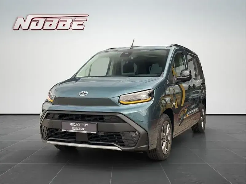 Gebraucht Toyota Proace Verso City 100 kW (136 PS) 2026 Kombi