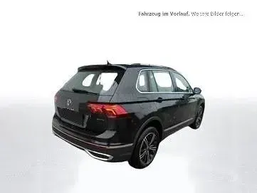 Gebraucht VW Tiguan Elegance 190 PS (139 kW) 2023 Deep black perleffekt SUV