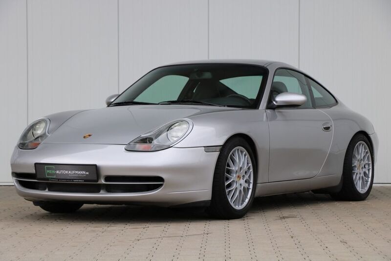 Silber Gebraucht 2000 Porsche 911 Carrera Coupé | 33.996 € (Etwas zu teuer) - Bild 1/4