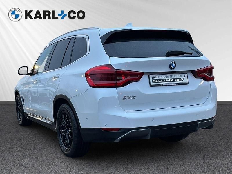 Gebraucht BMW iX3 210 kW (286 PS) 2021 Weiss SUV