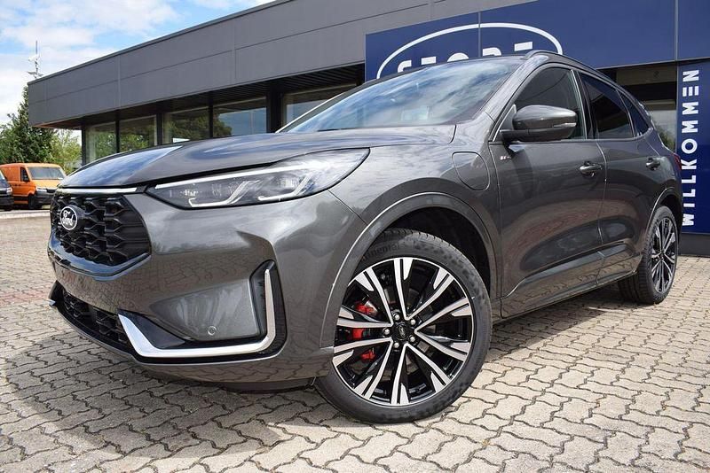 Neu Ford Kuga ST-Line X 242 PS (177 kW) 2025 Magnetic grau SUV