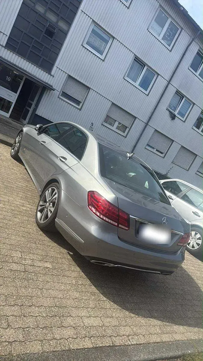 Gebraucht Mercedes E250 Avantgarde 227 PS (166 kW) 2013 Grau Kombi
