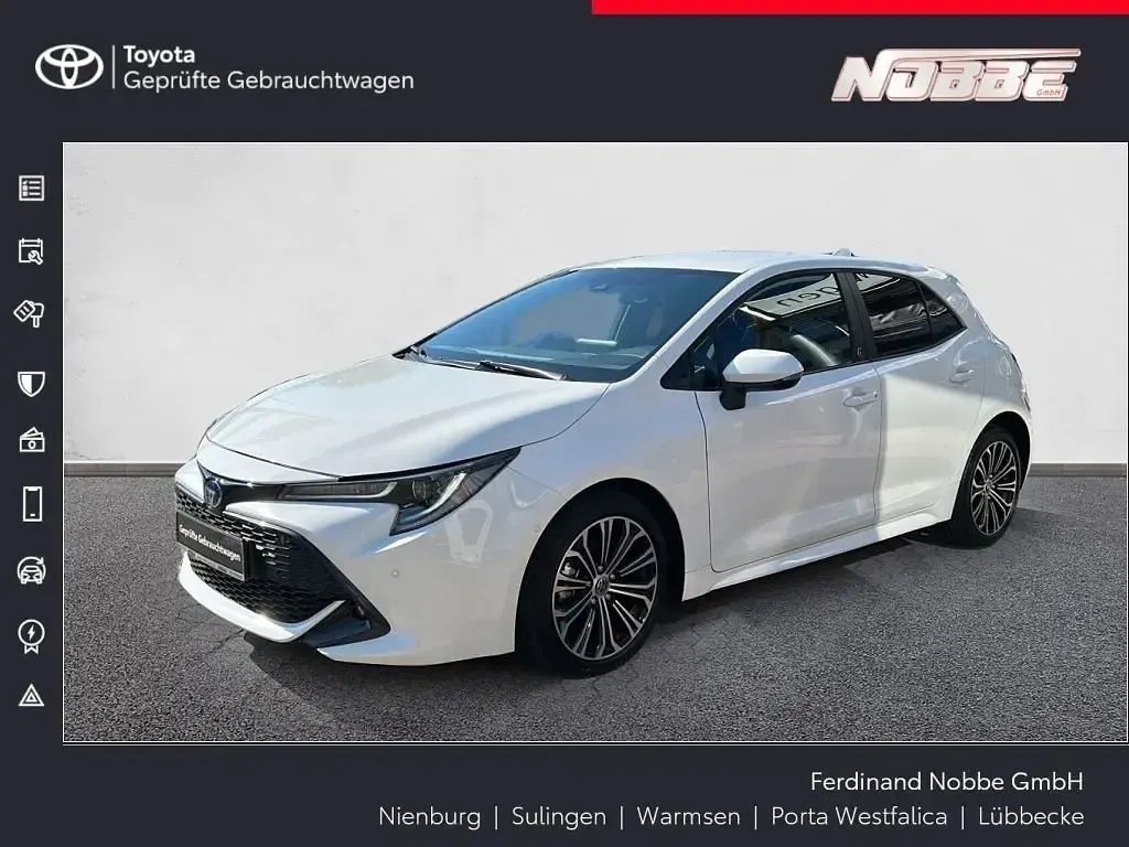 Gebraucht Toyota Corolla Team 140 PS (102 kW) 2022 Limousine