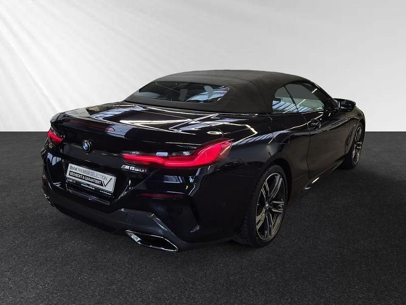 Gebraucht BMW M850 M Sport 530 PS (389 kW) 2022 Carbonschwarz metallic Coupé