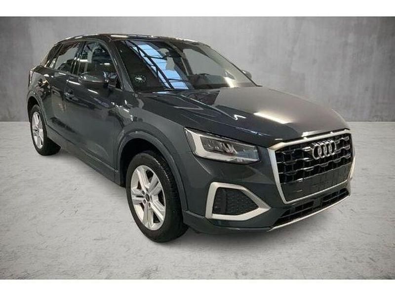 Gebraucht Audi Q2 Advanced Plus 110 PS (80 kW) 2024 Grau SUV