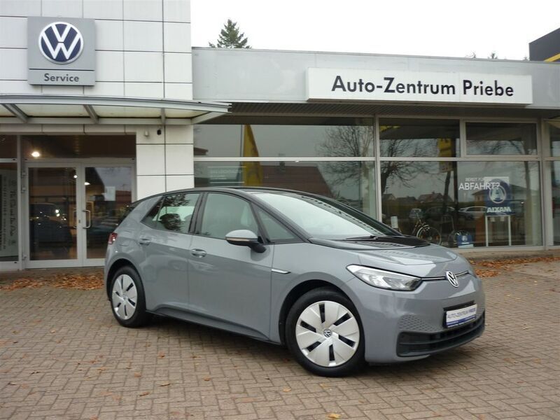 Grau Gebraucht 2021 VW ID.3 Pure Kleinwagen | 17.990 € (Fairer Preis) - Bild 1/4