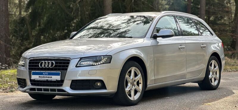 Silber Gebraucht 2009 Audi A4 Attraction Kombi | 5.990 € (Fairer Preis) - Bild 1/4