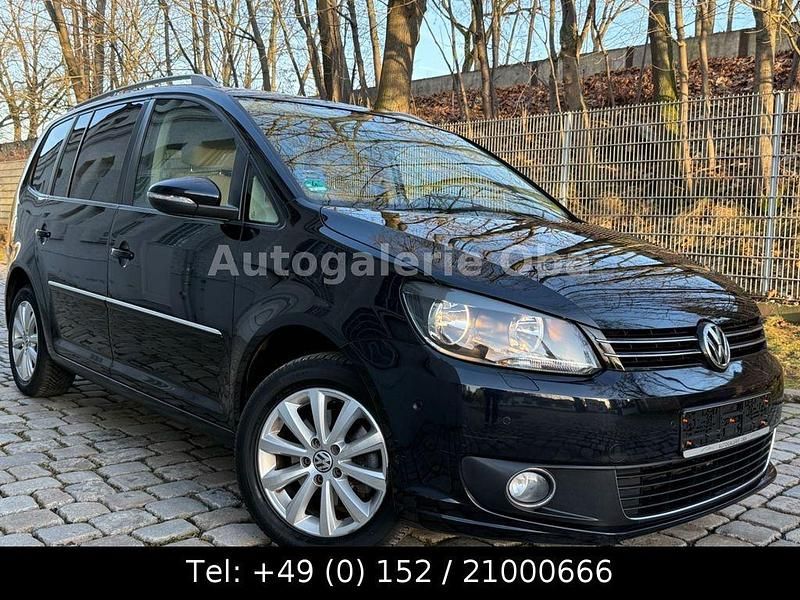 Gebraucht VW Touran Highline 105 PS (77 kW) 2012 Schwarz Van / Kleinbus