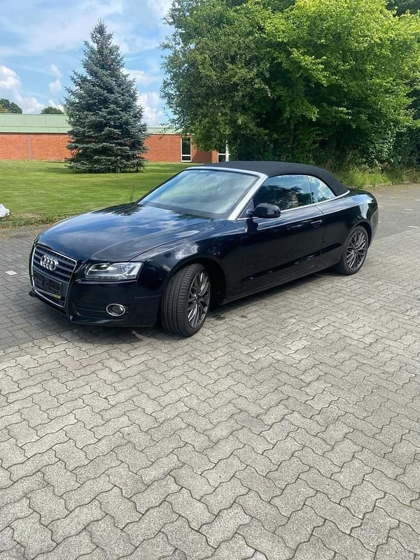 Schwarz Gebraucht 2011 Audi A5 Cabriolet Cabrio | 12.900 € (Guter Preis) - Bild 1/4