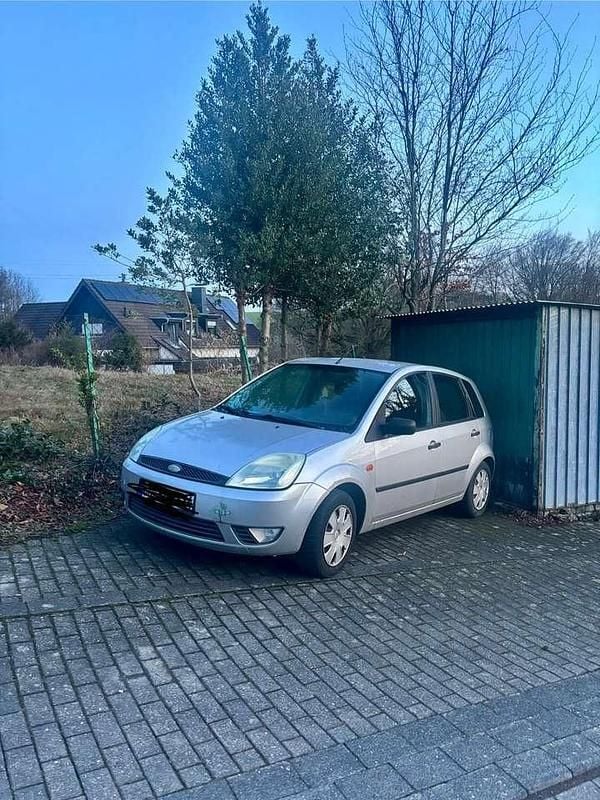 Gebraucht 2004 Ford Fiesta Limousine | 1.850 € (Fairer Preis) - Bild 1/3