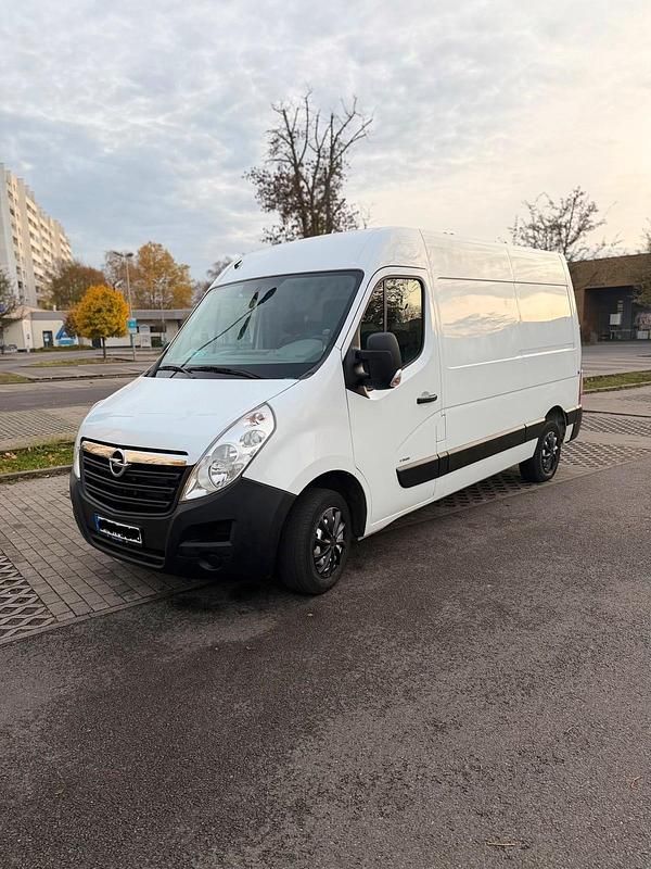 Gebraucht Opel Movano 125 PS (91 kW) 2011 Weiß Van / Kleinbus