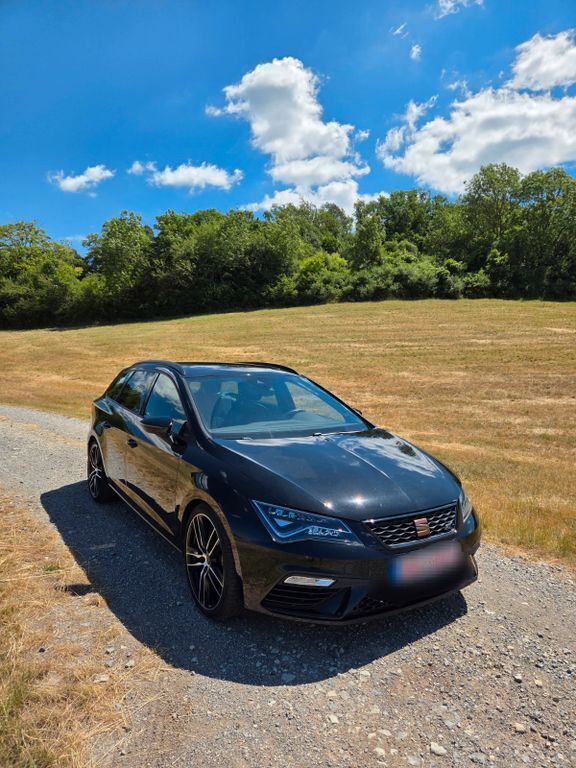 Schwarz Gebraucht 2020 Cupra Leon Limousine | 25.590 € (Guter Preis) - Bild 1/4