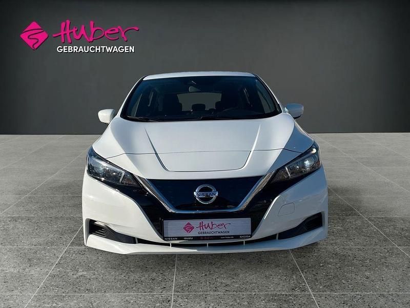 Gebraucht Nissan Leaf 110 kW (150 PS) 2021 Weiß Kleinwagen