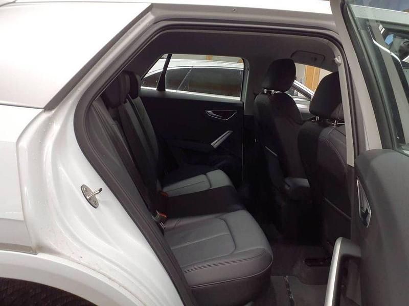 Gebraucht Audi Q2 S-Line 150 PS (110 kW) 2025 Gletscherweiß SUV