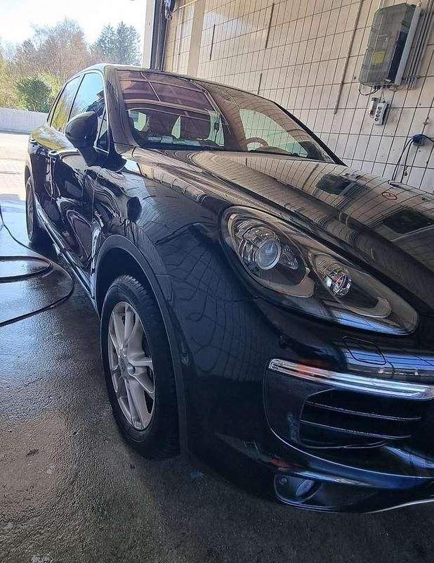 Second-hand Porsche Cayenne 262 CP (192 kW) 2015 SUV