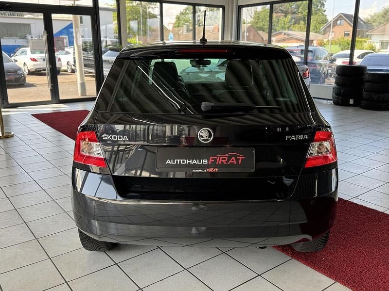 Gebraucht Skoda Fabia 90 PS (66 kW) 2016 Schwarz Kleinwagen