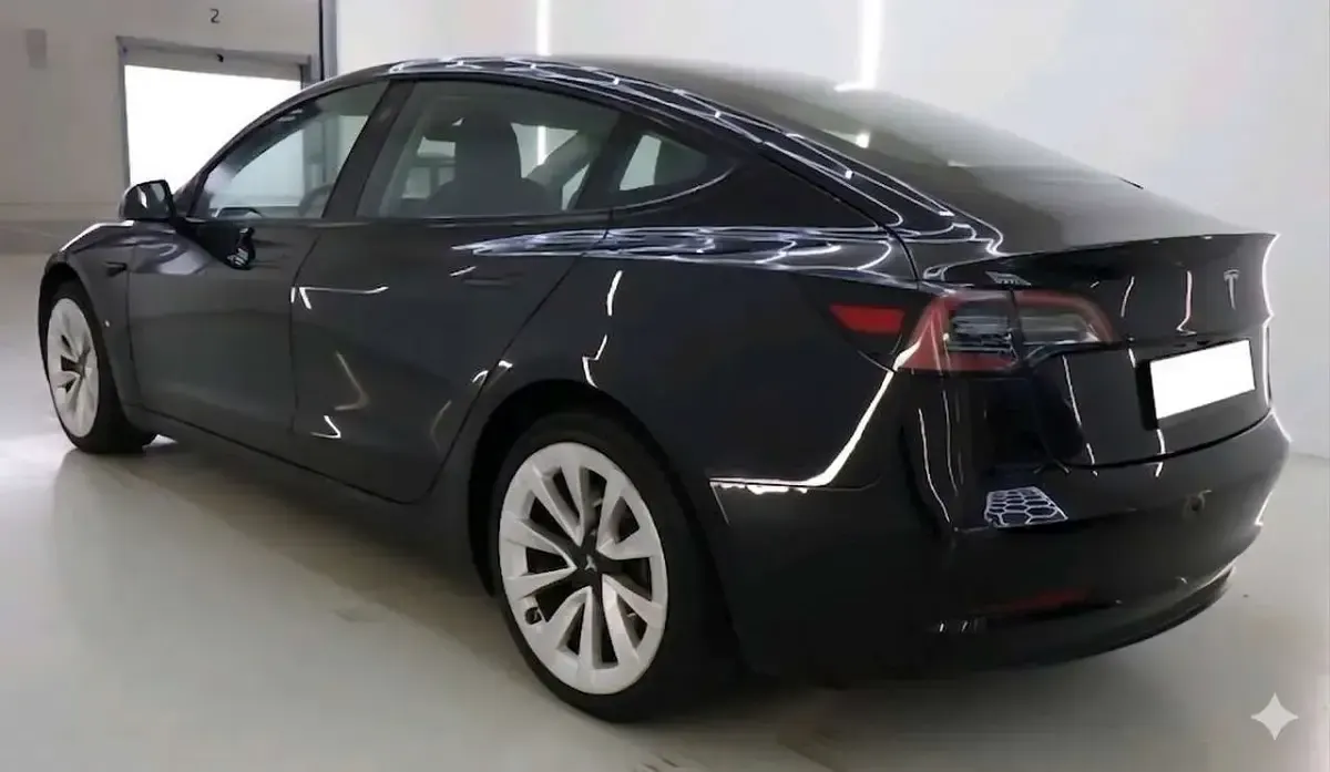 Gebraucht Tesla Model 3 RWD 239 kW (325 PS) 2023 Schwarz Limousine